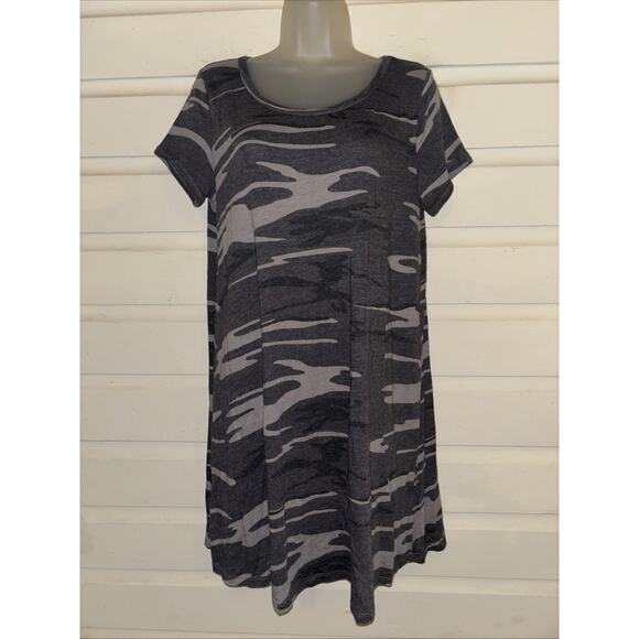 Z Supply Cotton Blend Short Sleeve Pullover Shift Dress Size M - Picture 1 of 8